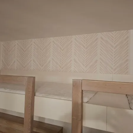 Planika J2 Бохинь